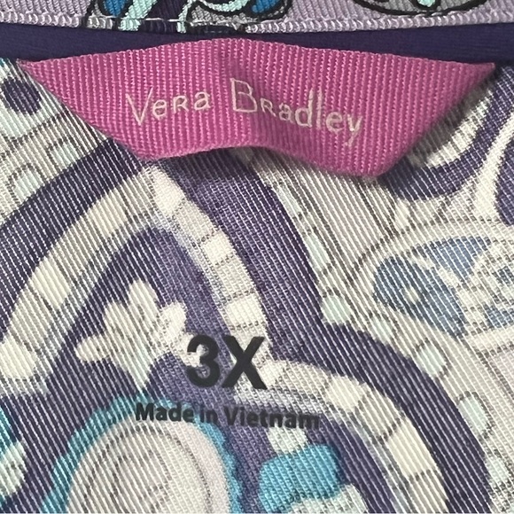 Vera Bradley Scrub Top - Picture 5 of 9